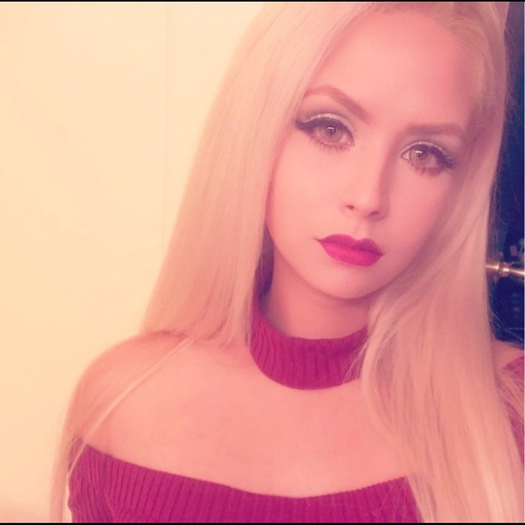 Meet the Posher Other - Meet your Posher, Ignacia